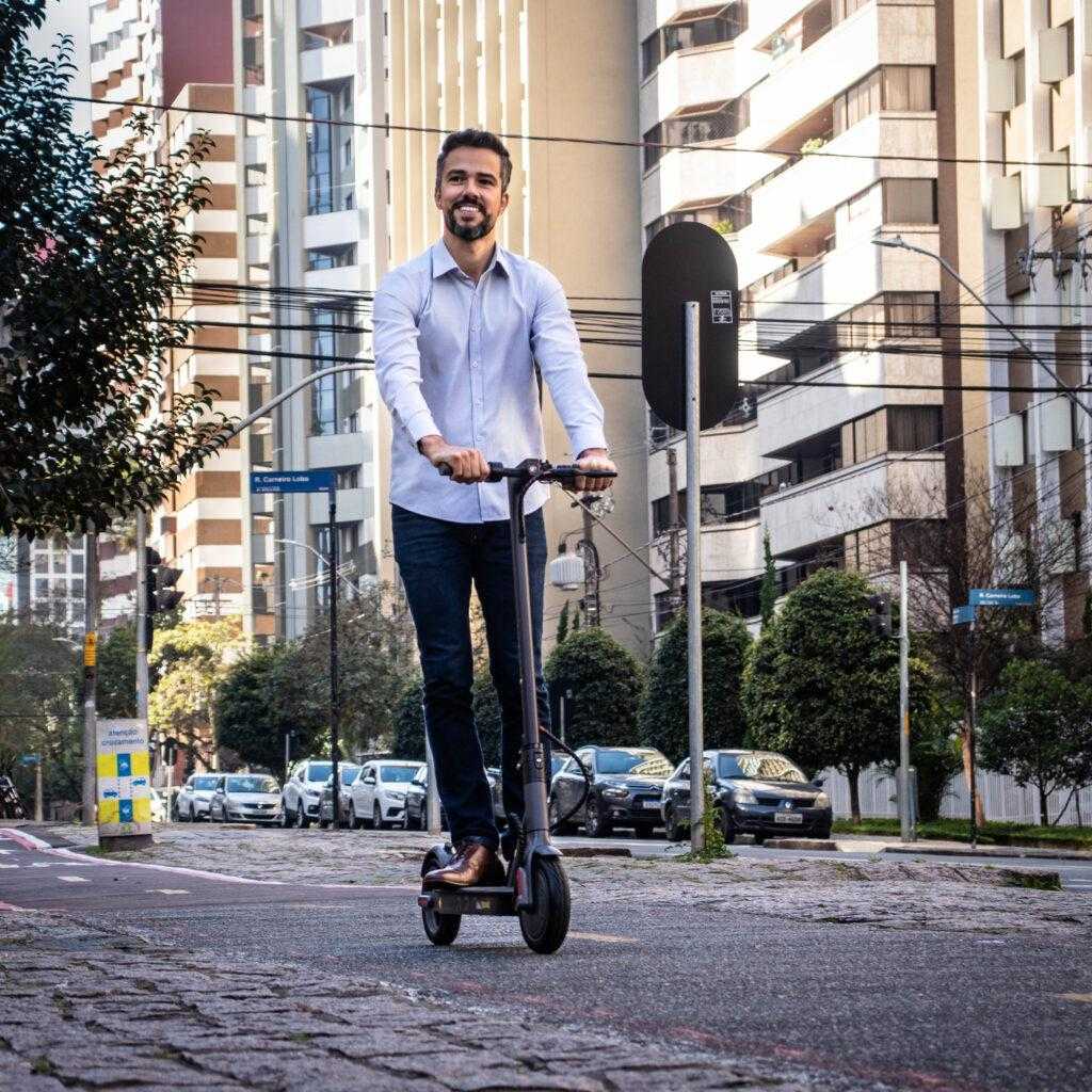 trânsito patinete