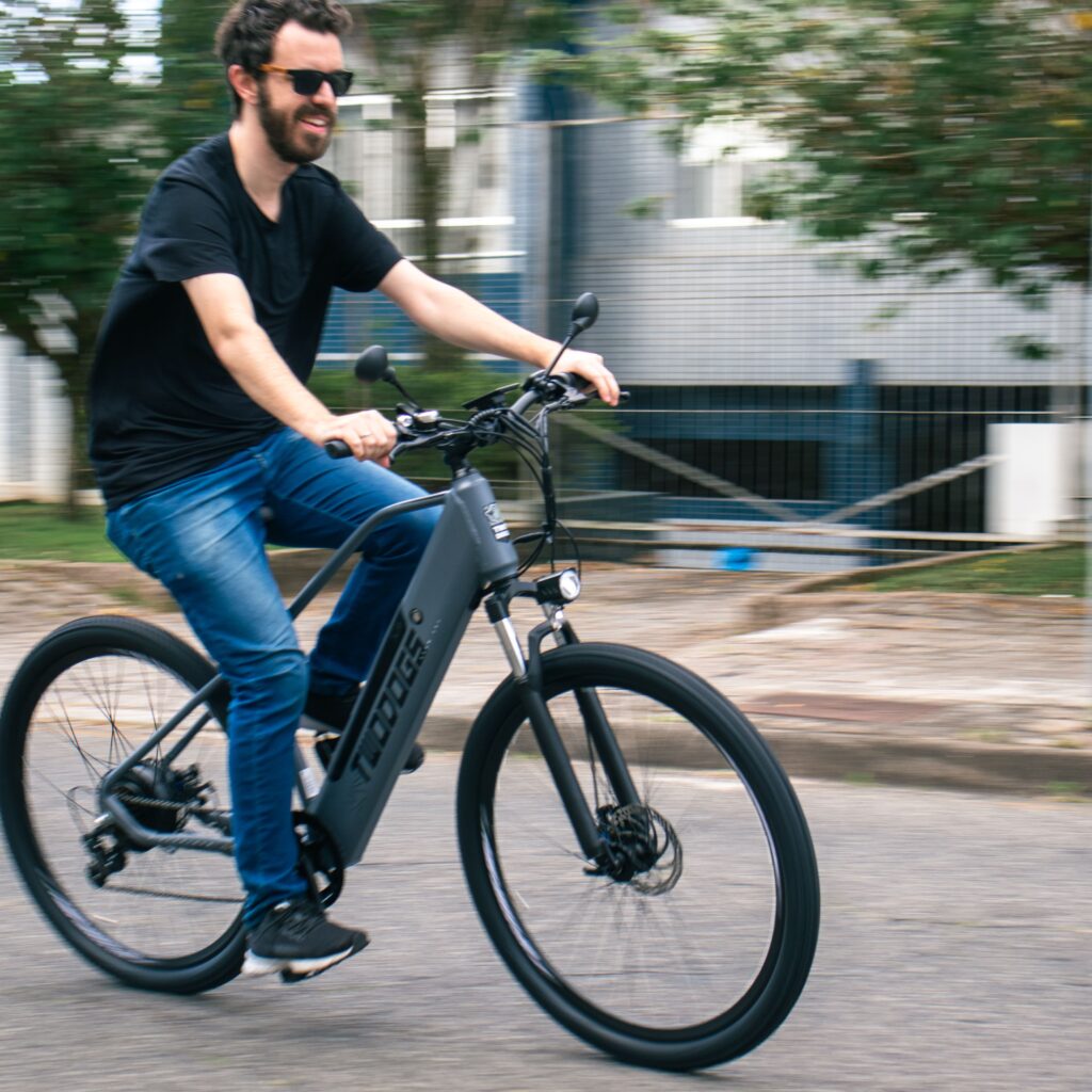 Step-Through ou Step-Over: entenda as diferenças e descubra qual bicicleta elétrica é ideal para você 2 Extreme X1 Curitiba 7